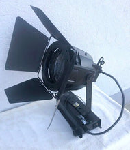 Load image into Gallery viewer, ETC Source Four PARNel CDM 250W – Set of 6 with Case
