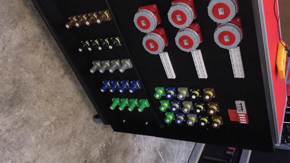 Sub-distribution board 125A with 2x63A and 4x32A outputs