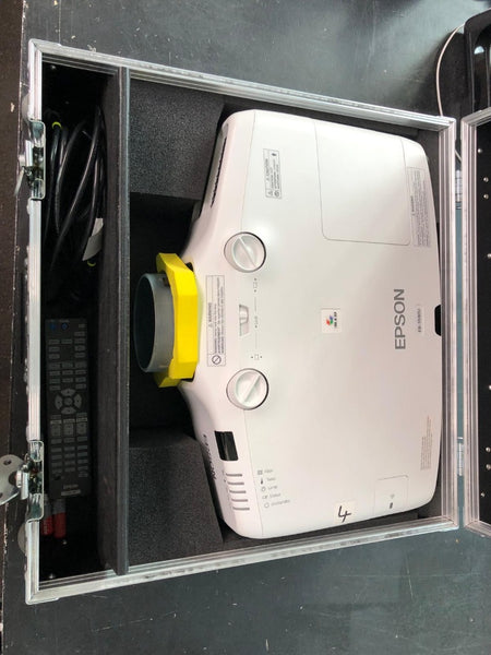 Epson EB-5530U 5,500‑Lumen WUXGA Projector with Case