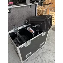 Load image into Gallery viewer, Robert Juliat 329HF 2kW PC Fresnel – Theatre Spotlight
