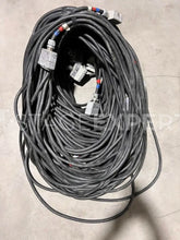 Load image into Gallery viewer, Harting Multipin Power Loom Set – Complete Lighting Package
