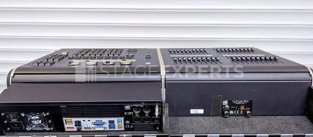 ETC Ion Console + 2x20 Fader Wing, Dust Cover & Flightcase
