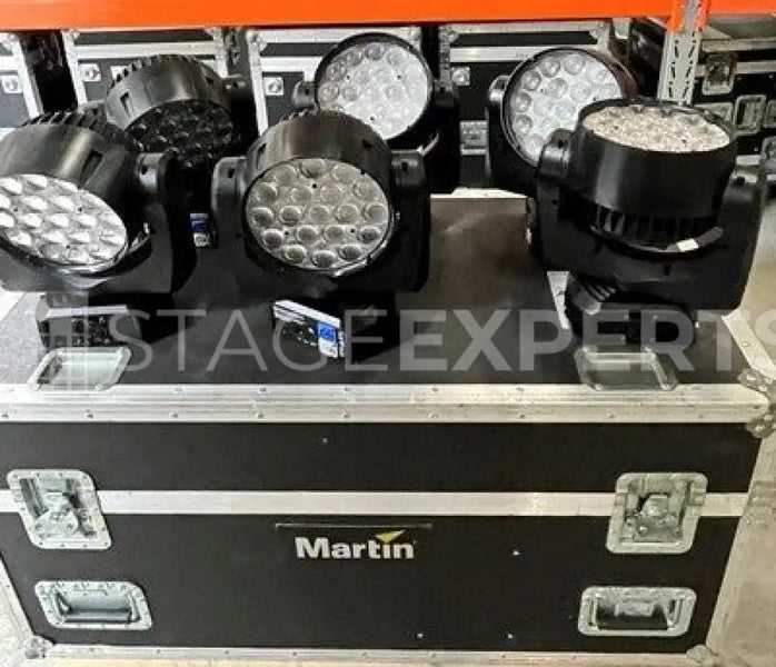 Martin MAC Aura LED Wash Moving Head, RGBW, 11–58° Zoom