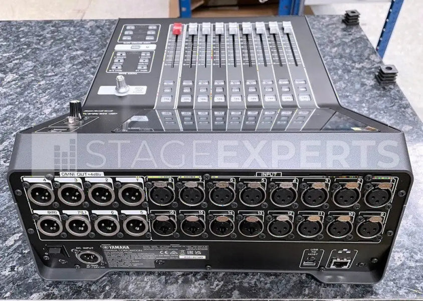 Yamaha DM3S Digital Mixing Console, 9-inch Touch, USB 18x18