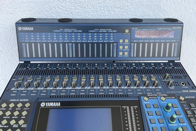 Yamaha DM1000 Digital Mixing Console + MB1000 Meter Bridge