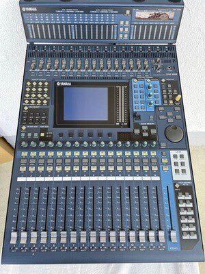 Yamaha DM1000 Digital Mixing Console + MB1000 Meter Bridge