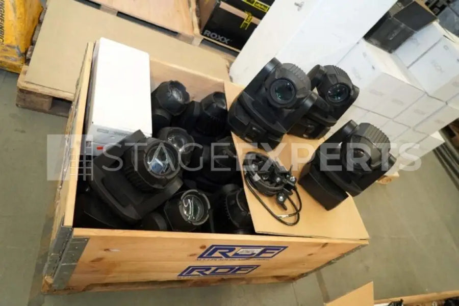 SGM G-1 Moving Lights Set (16) – Compact IP65