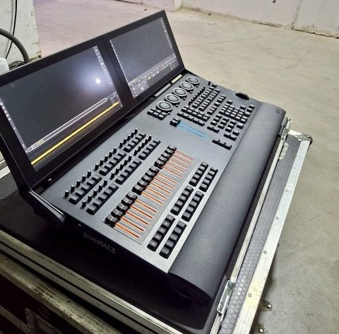 MA Lighting grandMA3 compact XT Professional Console