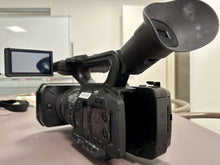 Load image into Gallery viewer, Panasonic AG-UX90EJ &amp; AG-UX180EJ 4K Professional Camcorders
