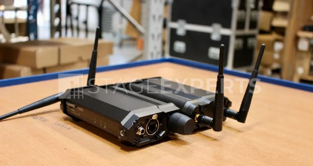 Shure AD4QNP-A Axient Digital Quad Receiver, 4-Channel