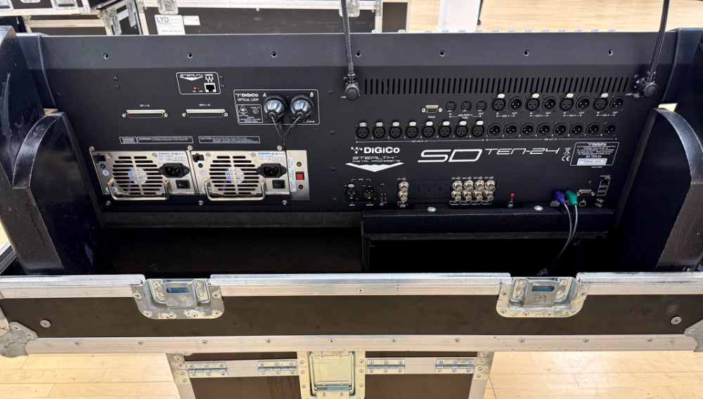 DiGiCO SD10-24 Digital Mixing Console – 24-Fader Live Sound