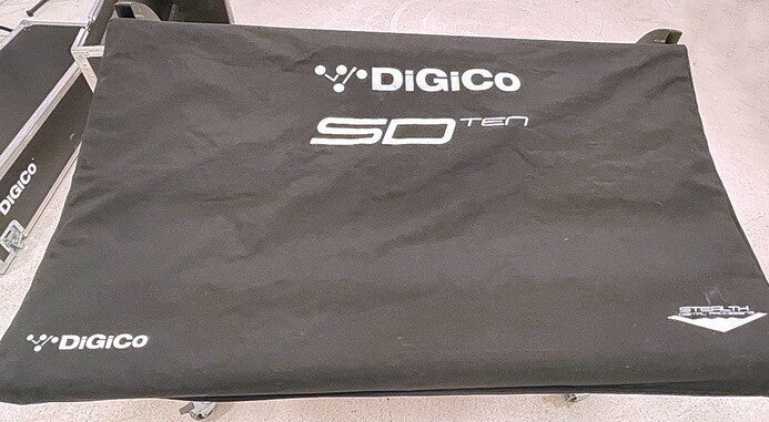 DiGiCo SD10 Digital Mixing Console with Waves Card & Case