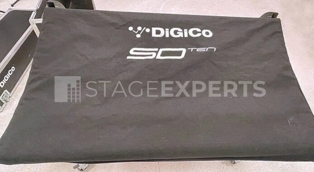 DiGiCo SD10 Digital Mixing Console with Waves Card & Case