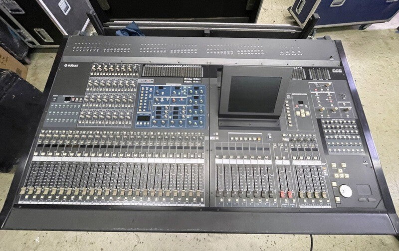 Yamaha PM5D-RH Digital Mixing Console with PSU & Case