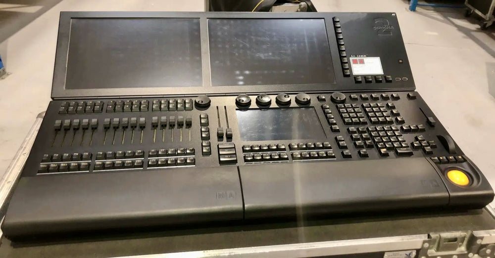 MA Lighting grandMA2 Light – Pro Lighting Console