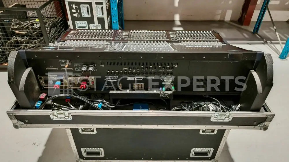 DiGiCo SD10 Digital Mixing Console – Touring & Theatre Audio