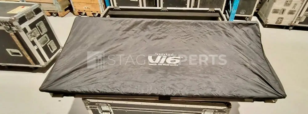 Soundcraft Vi600 Digital Mixing Console – Used Touring Desk
