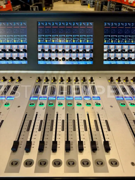 Soundcraft Vi7000 with Vi Stagebox – Digital Mixing Console