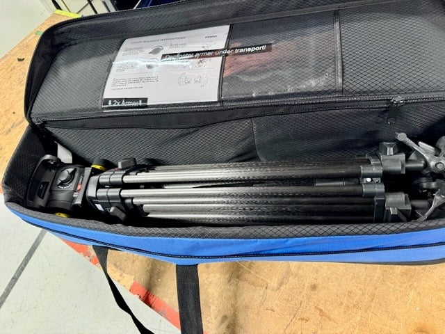 Vinten Vision 100 Carbon Fibre Tripod System with Spreader