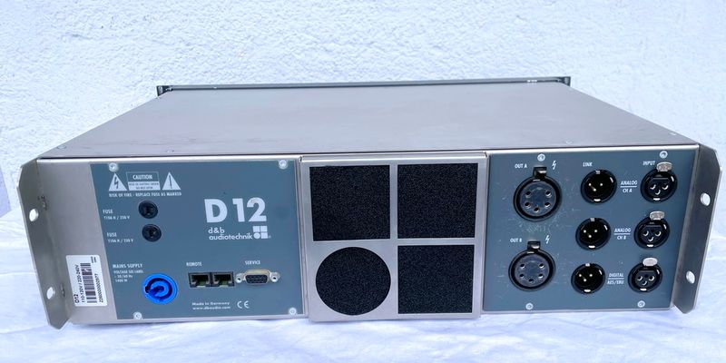 d&b D12 System Amplifier – 2x1200W, AES/EBU, 3U