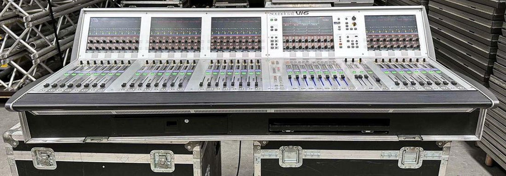 Soundcraft Vi600 Digital Mixing Console Set with Racks