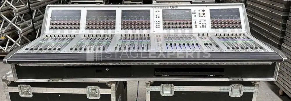 Soundcraft Vi600 Digital Mixing System with Racks & Case