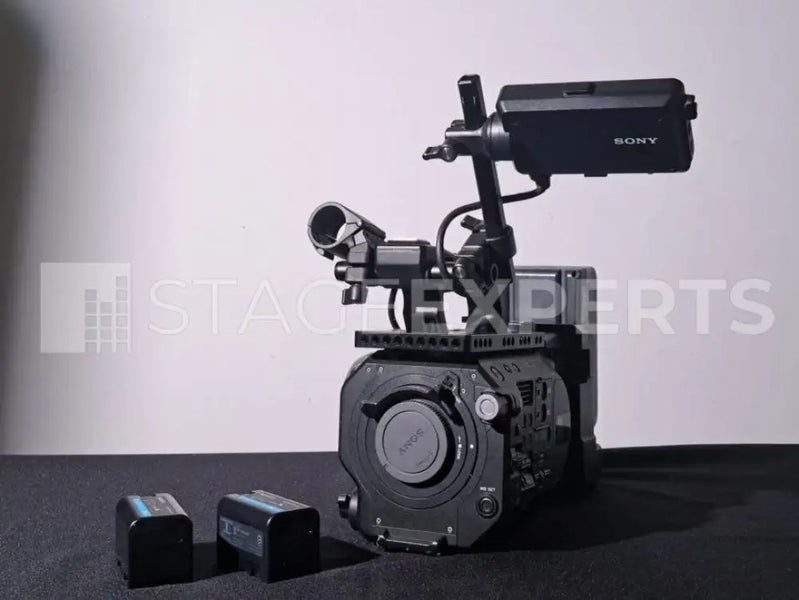 Sony PXW-FS7 Mark II 4K Super 35 Cinema Camera Kit