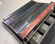 Load image into Gallery viewer, Yamaha PM 2000 Analogue Mixing Console – 32-Input FOH Desk
