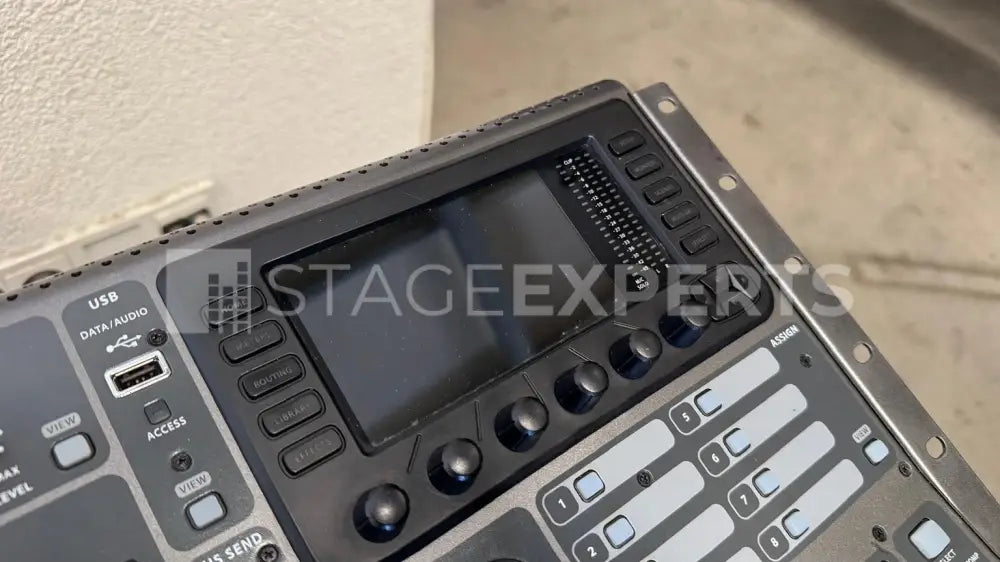 Behringer X32 Producer Digital Mixer with Bag | Stage Experts