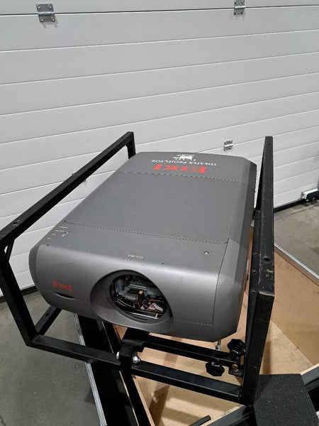 Eiki LC-XT5 LCD Projector – 15,000 ANSI Lumens for Large Venues