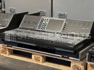 Yamaha CL5 Digital Mixer with Flight Case, Lamp & Cover