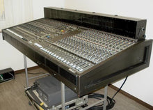 Load image into Gallery viewer, Harrison HM-4 Analogue FOH Console | 32-8-2, 8 Aux, VCA
