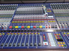 Load image into Gallery viewer, Midas Heritage H-3000 44TP Analogue FOH/Monitor Console
