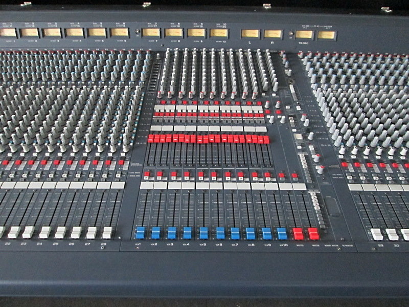 Ramsa SX-1 48-20 Analogue Console with VCA, Flight Case
