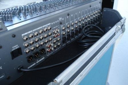 Yamaha GF16/12 Analogue Mixing Desk with Flight Case