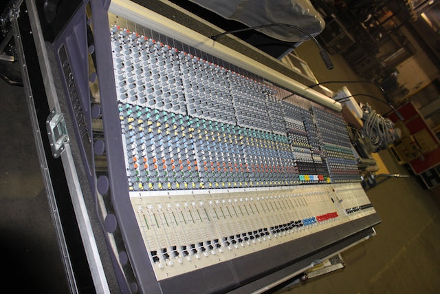 Soundcraft MH3 40+4/8/3 Analogue Mixer w/ dual CPS800 PSUs