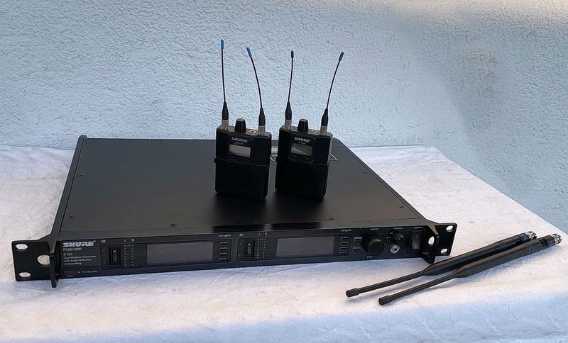 Shure PSM 1000 IEM System, P10TE + 2x P10R Receivers