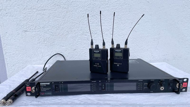 Shure PSM 1000 IEM System – P10TE + 2x P10R (L8E)