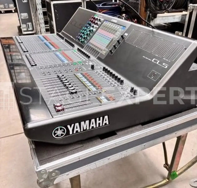 Yamaha CL5 Digital Mixing Console + Flightcase | Dante