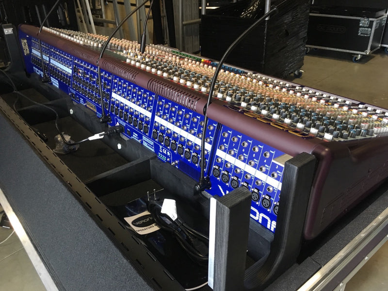 Midas Verona 40TP Analogue Mixing Console with Flight Case