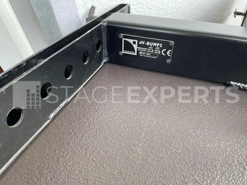 L-Acoustics dV-DOSC Set – 6 Elements with dV BUMP2 Frame