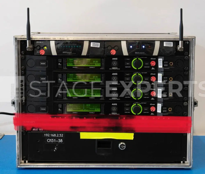 AKG DSR800 Dante 8-ch Wireless Rack: 4 Handheld, 4 Pack