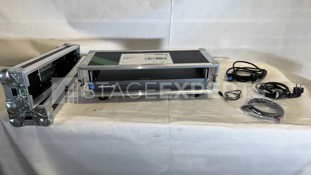 Blackmagic Design Ultimatte 12 4K Keyer with Case