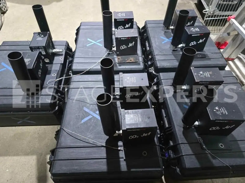 MAGICFX CO2 Jet Pair – with Flight Case for Live Events