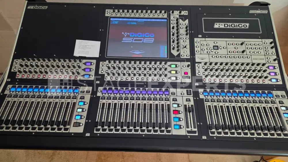 DiGiCo SD8-36 with D2 Rack – Digital Mixing Console Set