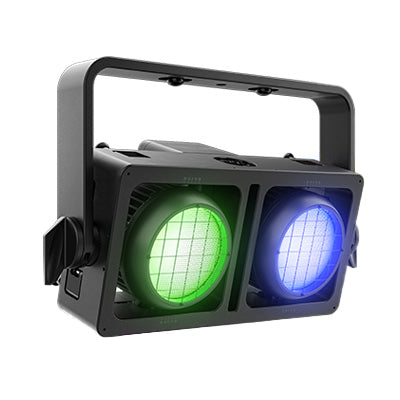 Chauvet STRIKE Array 2C IP65 – 5-Light Set with Flight Case