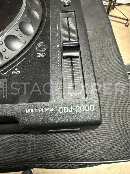 Pioneer CDJ-2000 Media Player with Flight Case | Pro DJ Deck