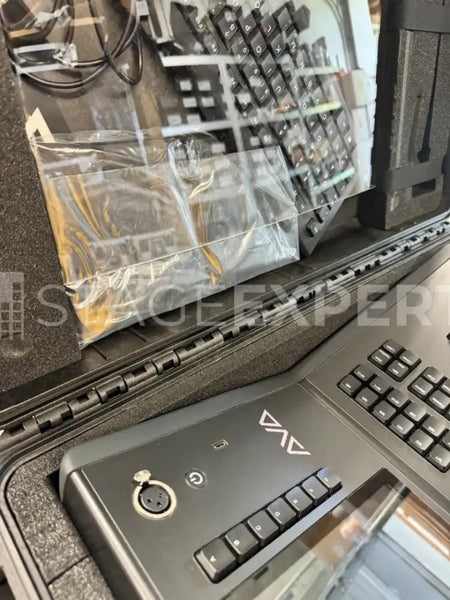Avolites D3-110 Lighting Console, Like New with Peli Case