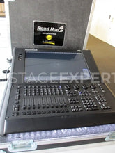 Load image into Gallery viewer, High End Systems Road Hog 4 Lighting Console with Road Case
