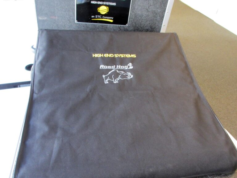 High End Systems Road Hog 4 Lighting Console with Road Case